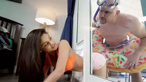 She got stuck and the nubile got her muff screwed