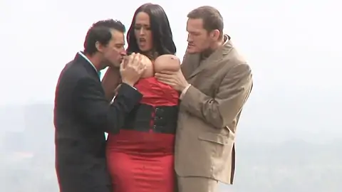 Curvaceous dark-haired with yam-sized udders in dominating three way outdoors